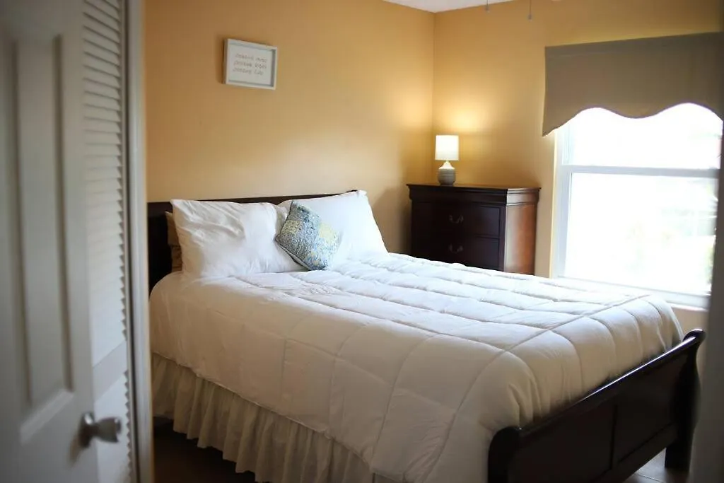 New Sunny Escape! Enjoy Tv By Your Private Pool Mins From Disney Davenport États-Unis