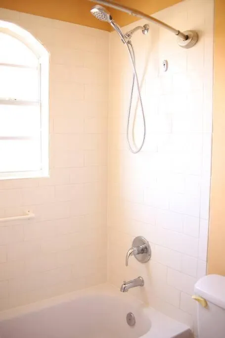 New Sunny Escape! Enjoy Tv By Your Private Pool Mins From Disney Davenport 0*,  États-Unis