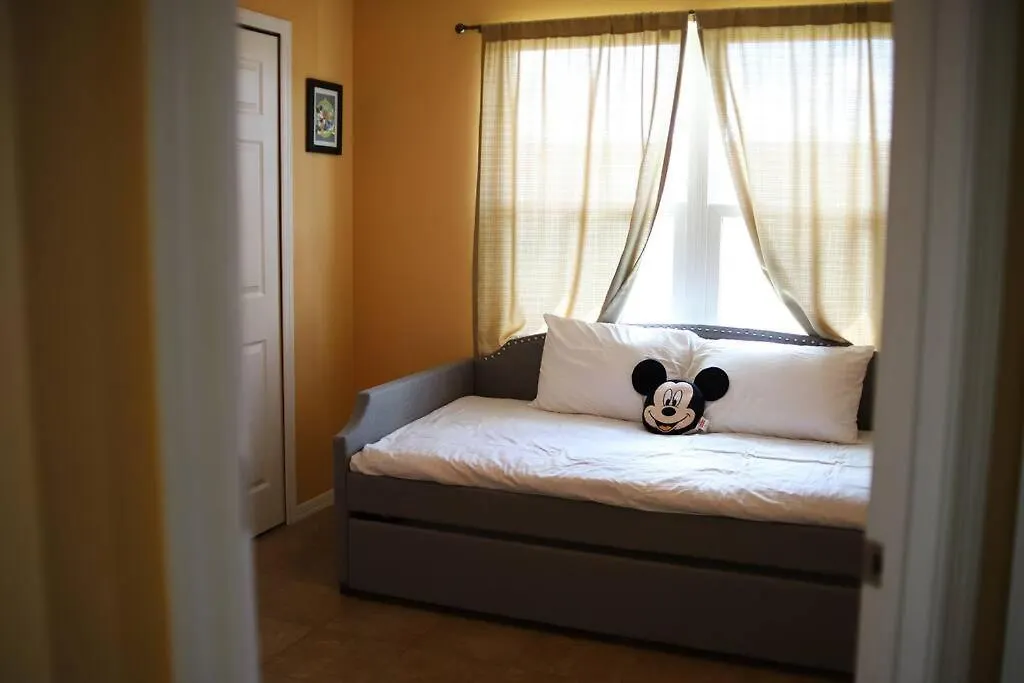 New Sunny Escape! Enjoy Tv By Your Private Pool Mins From Disney Davenport 0*,