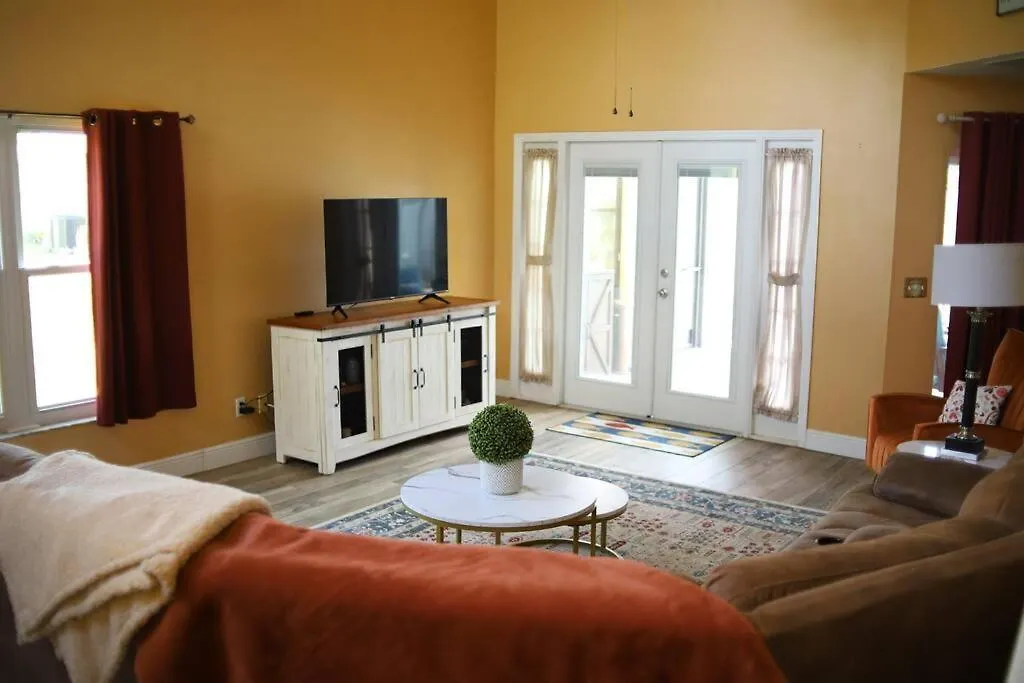 New Sunny Escape! Enjoy Tv By Your Private Pool Mins From Disney Davenport